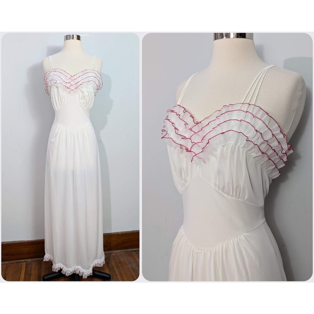 Vanity Fair Mary Poppins 60s Nightgown